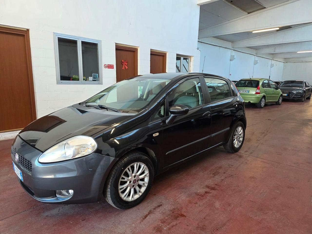 Fiat Grande Punto 1.4 5 porte Dynamic