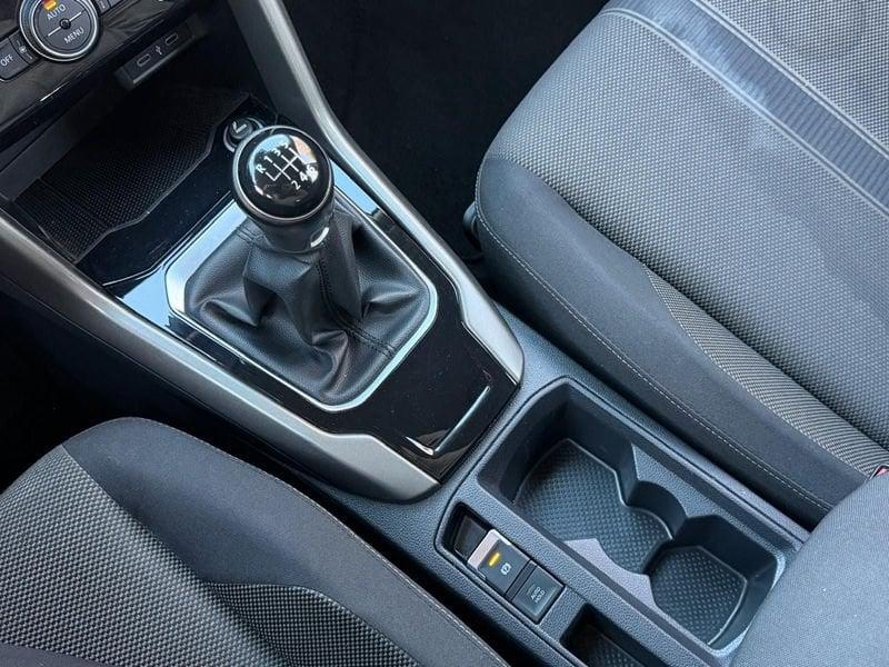 Volkswagen T-Roc T-Roc 1.0 tsi 110cv