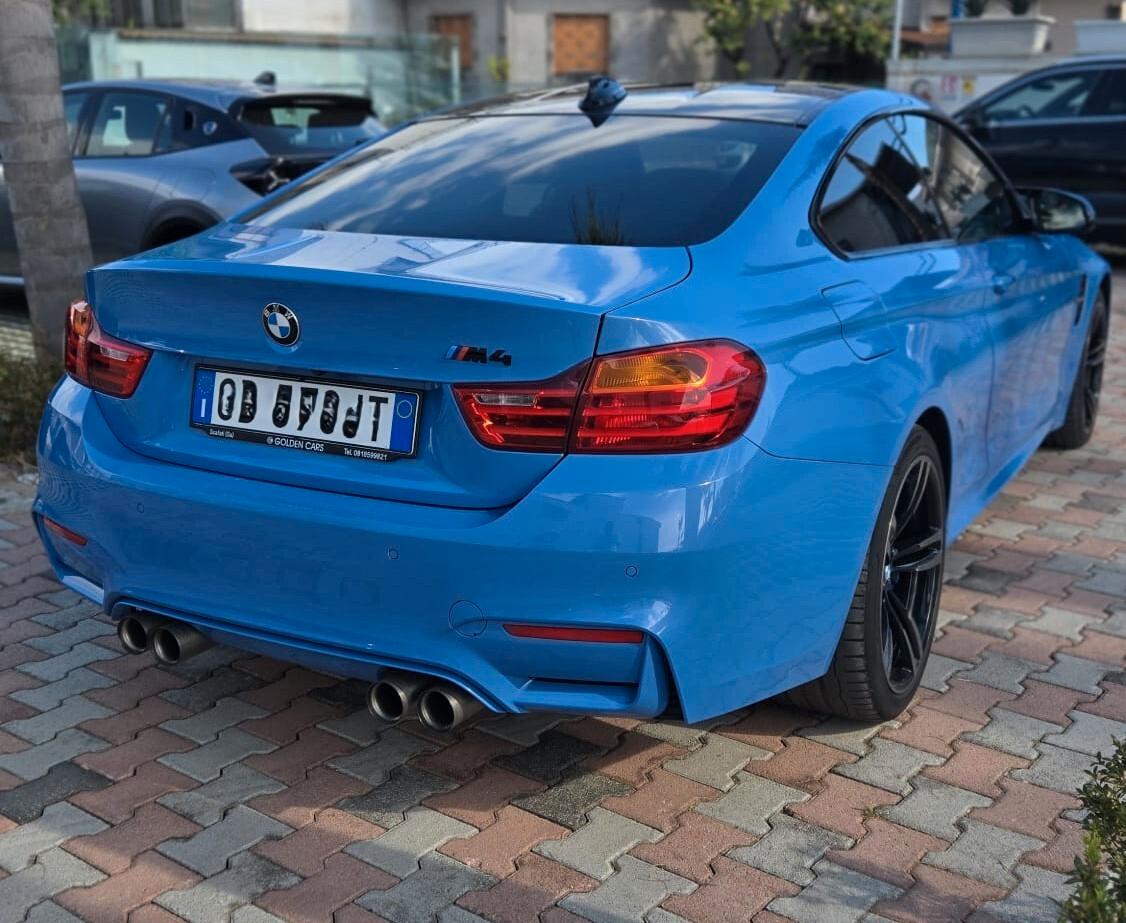 BMW M4 Coupe 3.0 dkg 431CV Carbon Pelle Navi Led USB