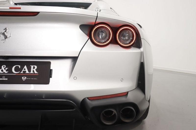 Ferrari 812 Superfast 812 GTS