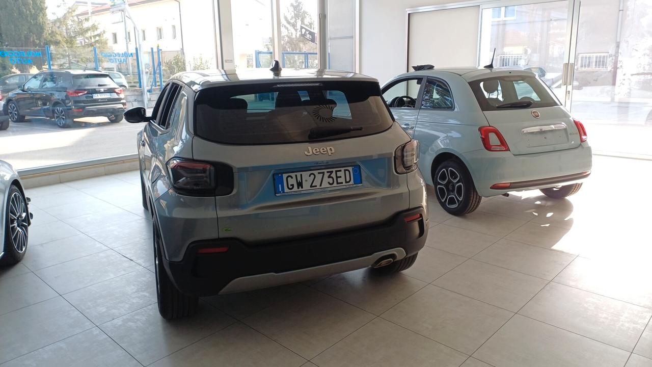 Jeep Avenger 1.2 Turbo 100 CV MHEV Summit