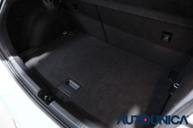 VOLKSWAGEN Polo 1.0 TSI DSG LIFE AUTOMATICA NEOPATENTATI