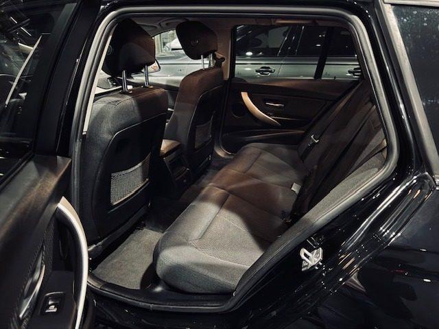 BMW 318 d 150CV Touring Business Advantage aut.
