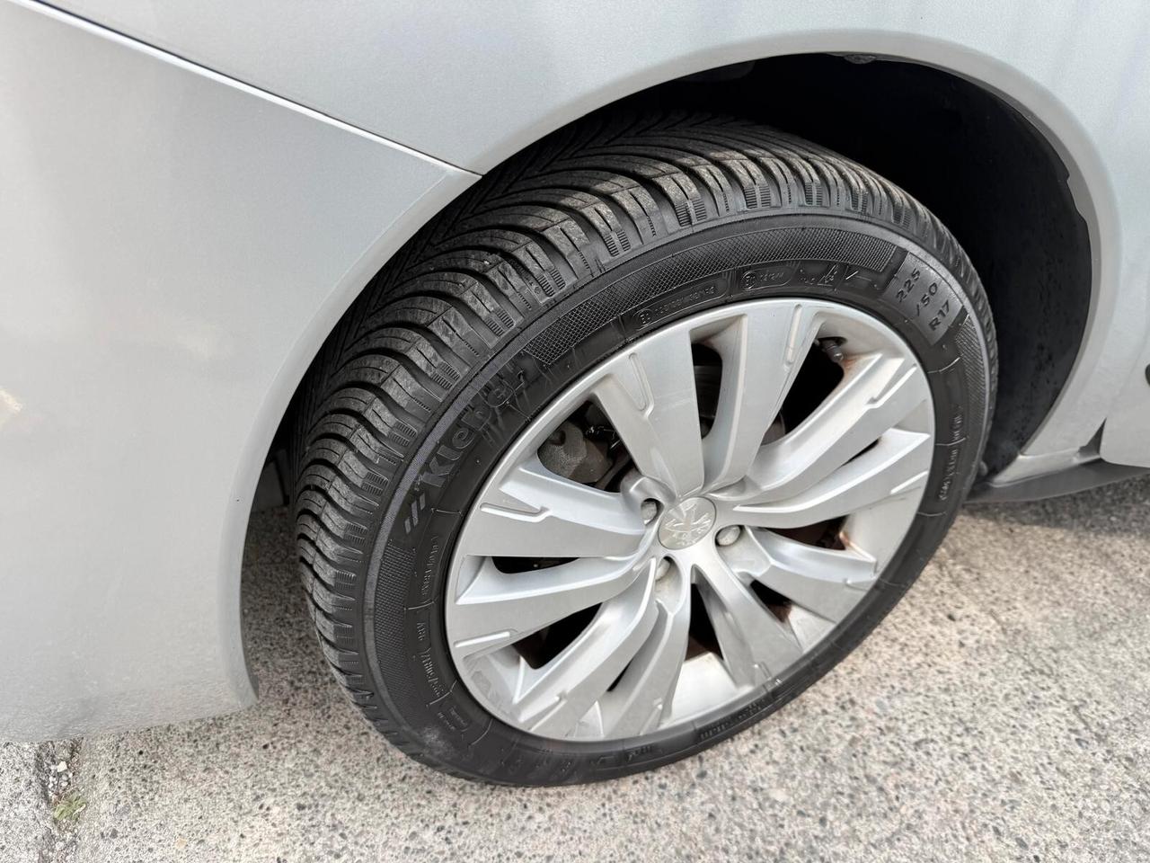 PEUGEOT 3008 1600 D TUTTO OK