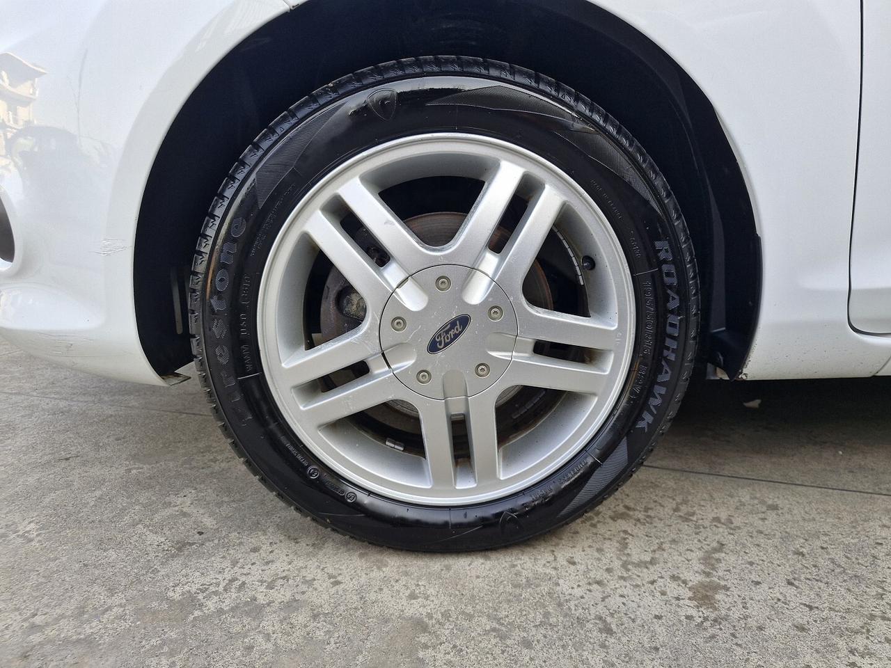 FORD FIESTA 1.4 BENZINA GPL CASA MADRE TITANIUM