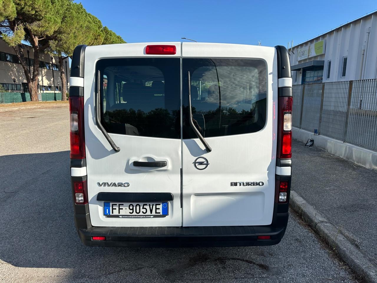 Opel Vivaro 1.6 Biturbo 9 posti Pulmino Finanziabile