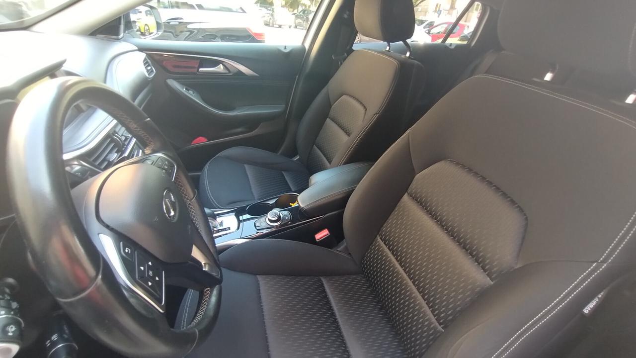Infiniti Q30 1.5 diesel Premium