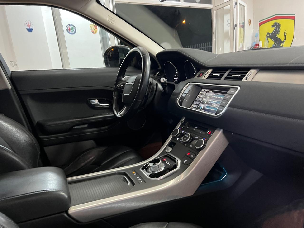 Land Rover Range Evoque 2.2 TD4 5p. Dynamic