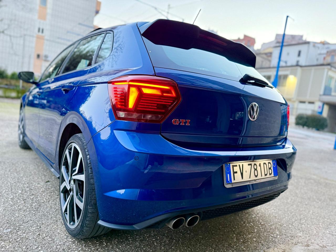 Volkswagen Polo 2.0 TSI DSG GTI BlueMotion Technology