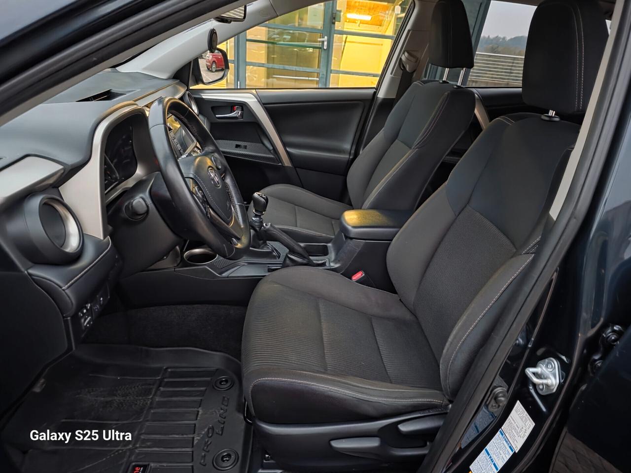 RAV4 4X4 garanzia toyota ritiro usato/scambio