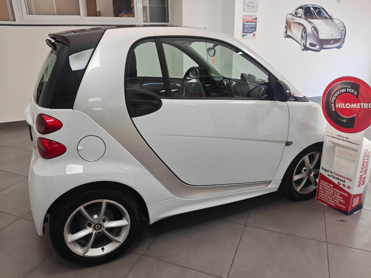 Smart fortwo coupe Fortwo 1.0 mhd Pure 71cv FL