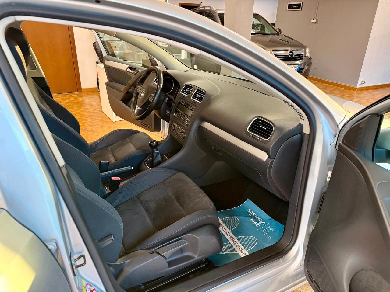Volkswagen Golf 2.0 TSI highline