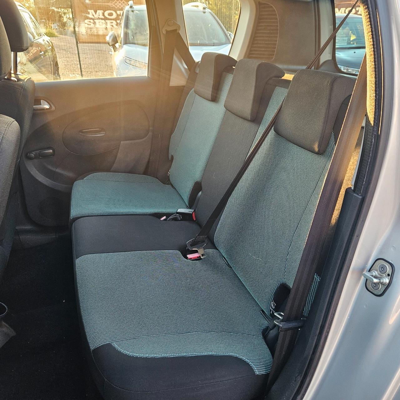 Citroen C3 Picasso 1.2 benzina 110 da 89€ mese