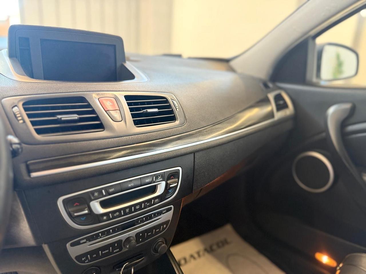 Renault Megane Mégane Coupé 1.9 dCi 130CV Luxe