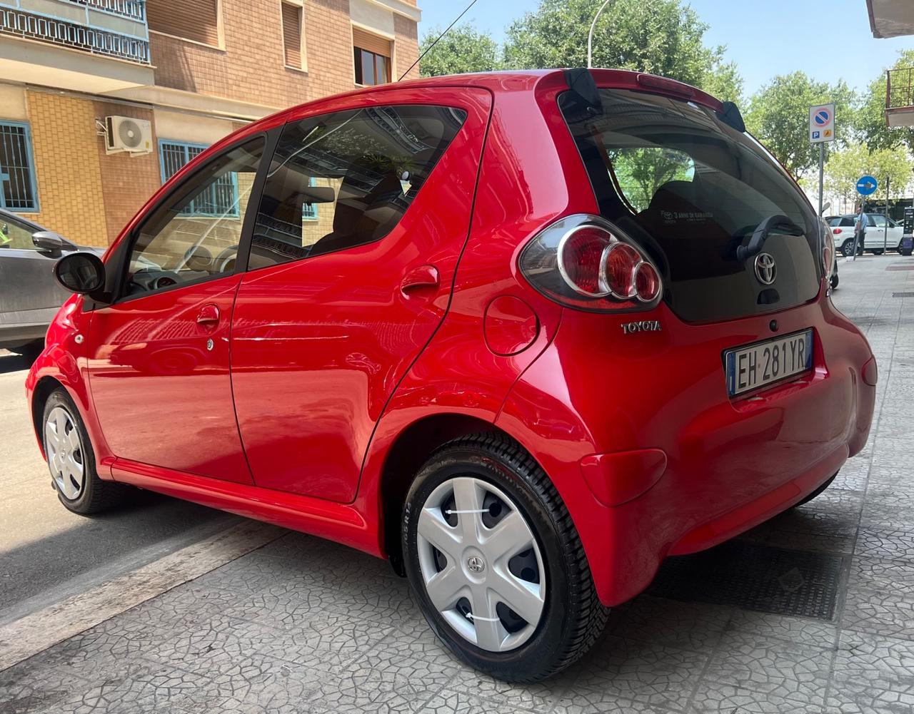 Toyota Aygo 1.0 12V VVT-i 5 porte Now GPL