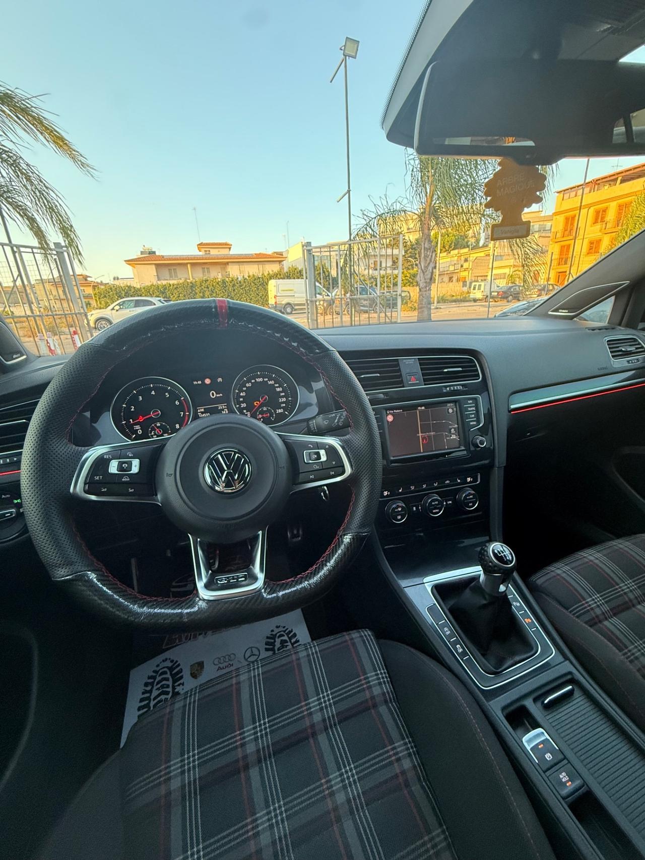 Volkswagen Golf GTI Performance 2.0 TSI 5p. BlueMotion Technology