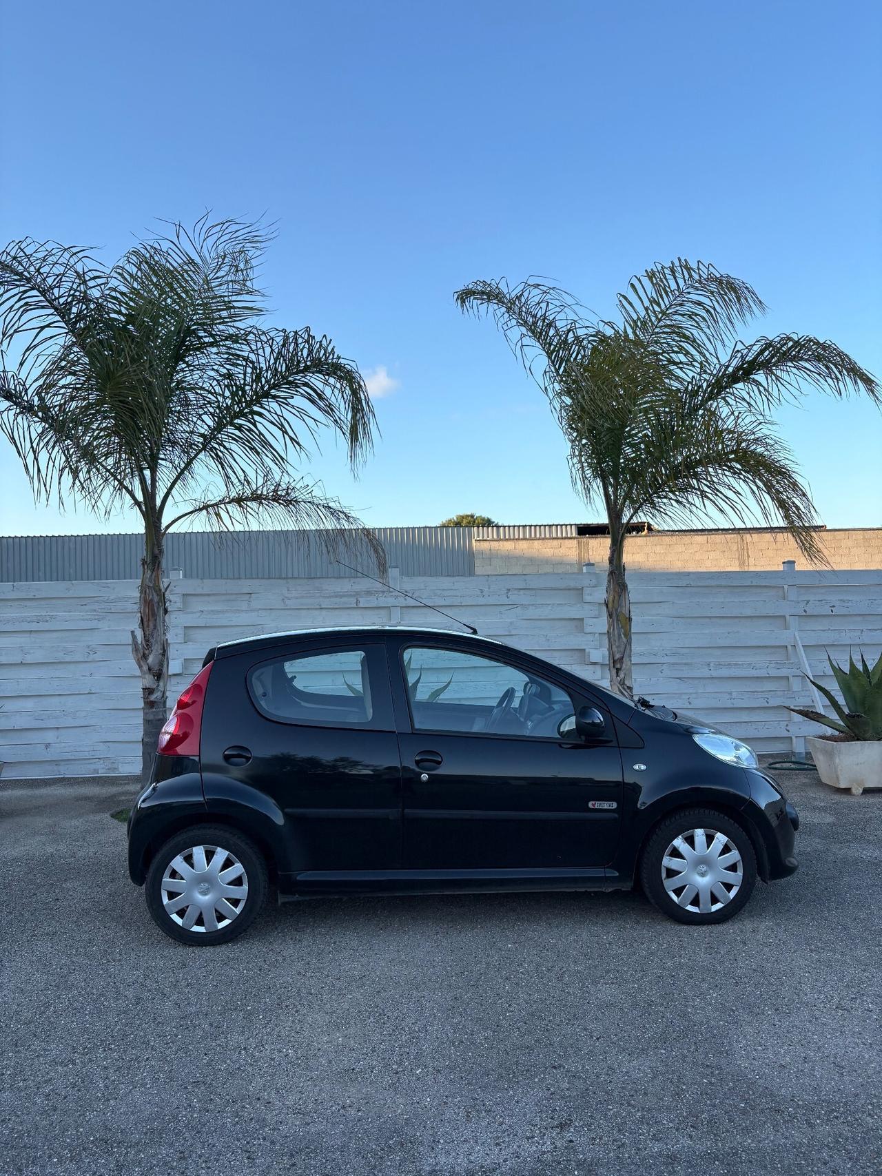 Peugeot 107 1.0 benzina 5p. In perfette condizioni