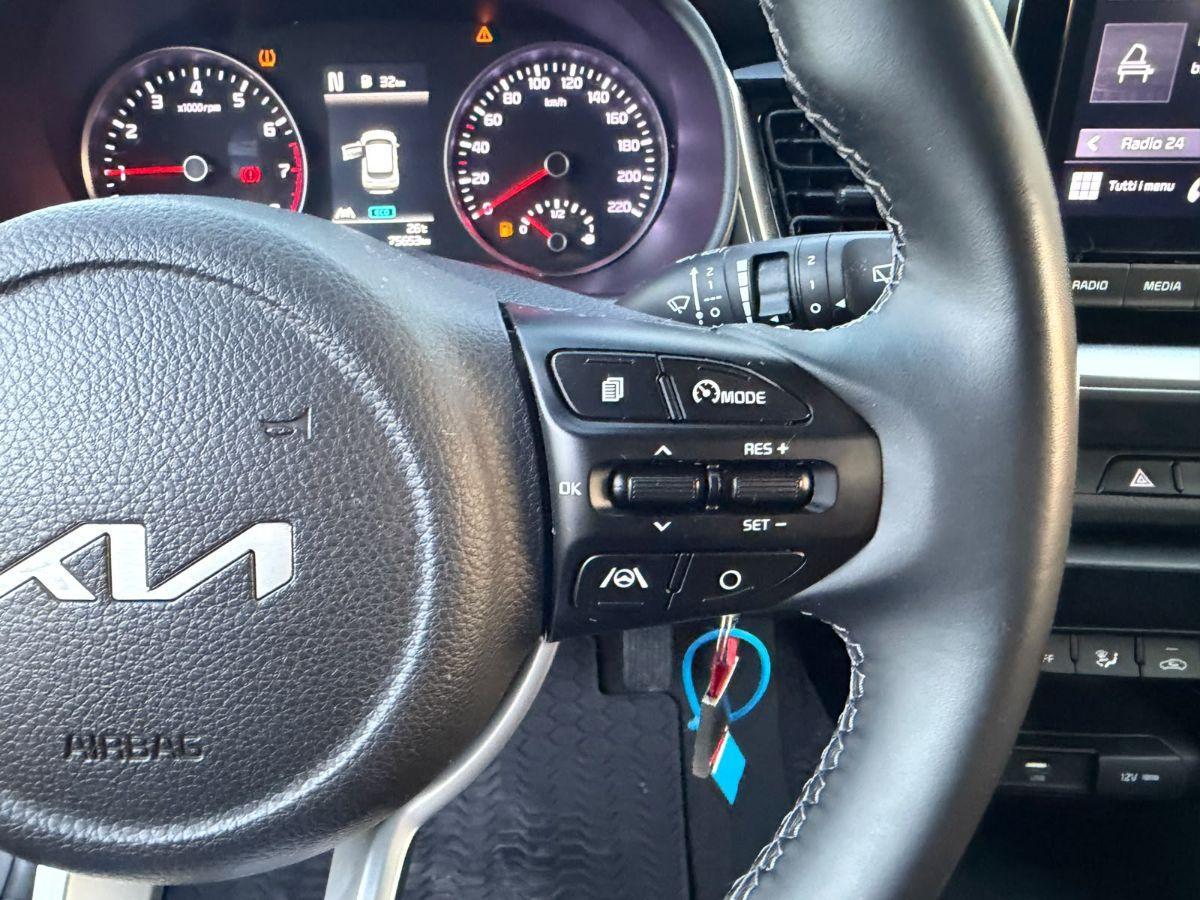 KIA - STONIC 1,0 T-GDI MHEV IMT GT LINE