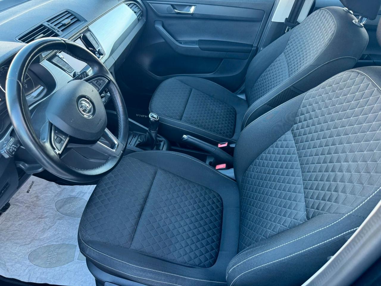 Skoda Fabia 1.0 MPI 60 CV Twin Color Design Edition Nero
