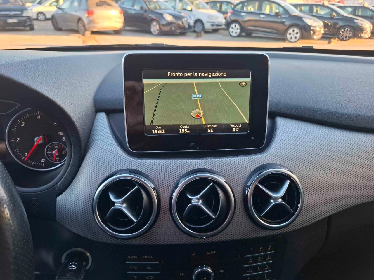 Mercedes-benz B 180 d Sport - 2016 LED/NAVI/RETRO