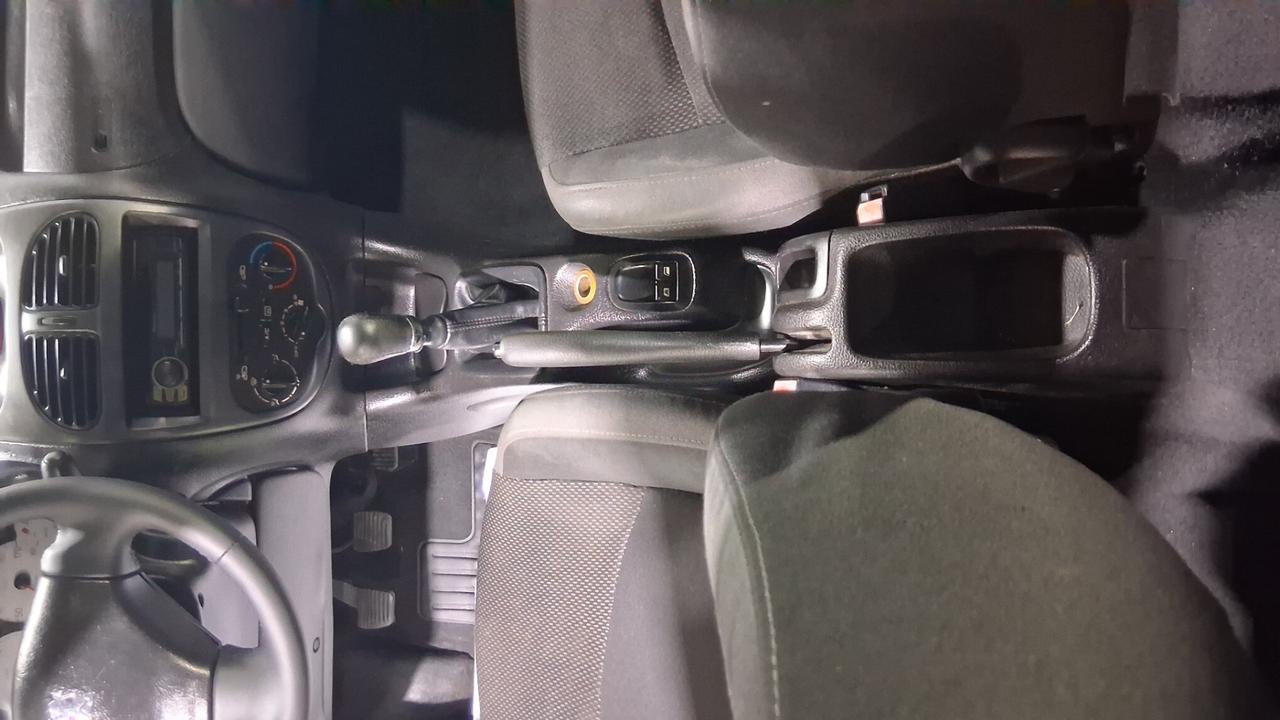 PEUGEOT 206 1.4 HDI 68CV ENFANT TERRIBLE