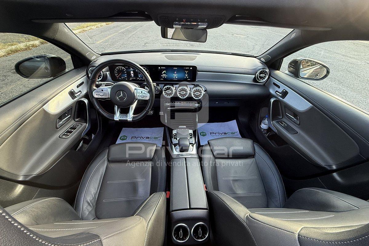 MERCEDES A 35 AMG 4Matic
