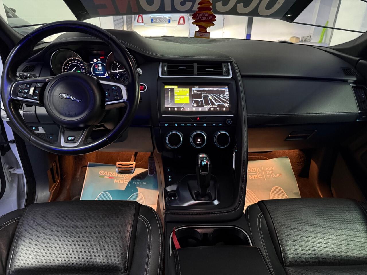 Jaguar E-Pace 2.0D 180 CV AWD aut. R-Dynamic S