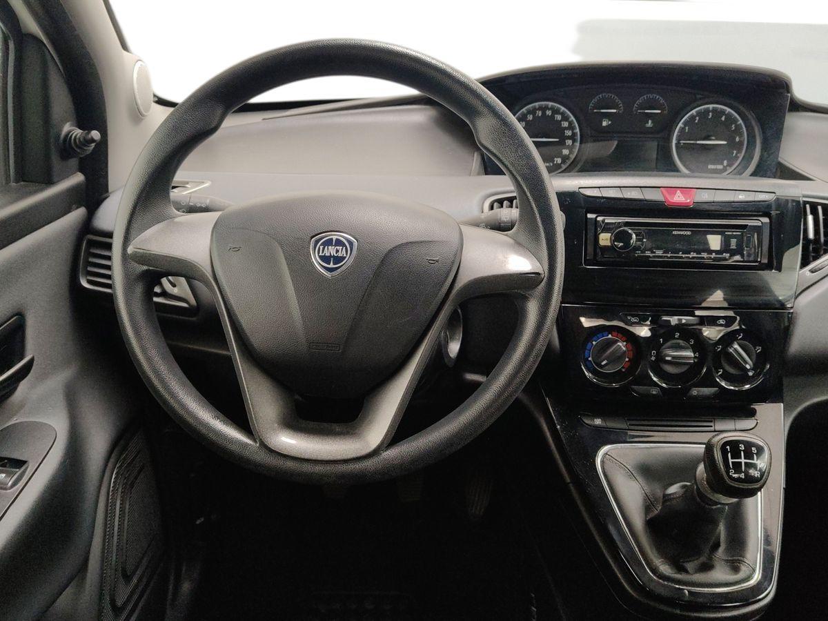 LANCIA Ypsilon III 2015 - Ypsilon 1.2 Silver 69cv