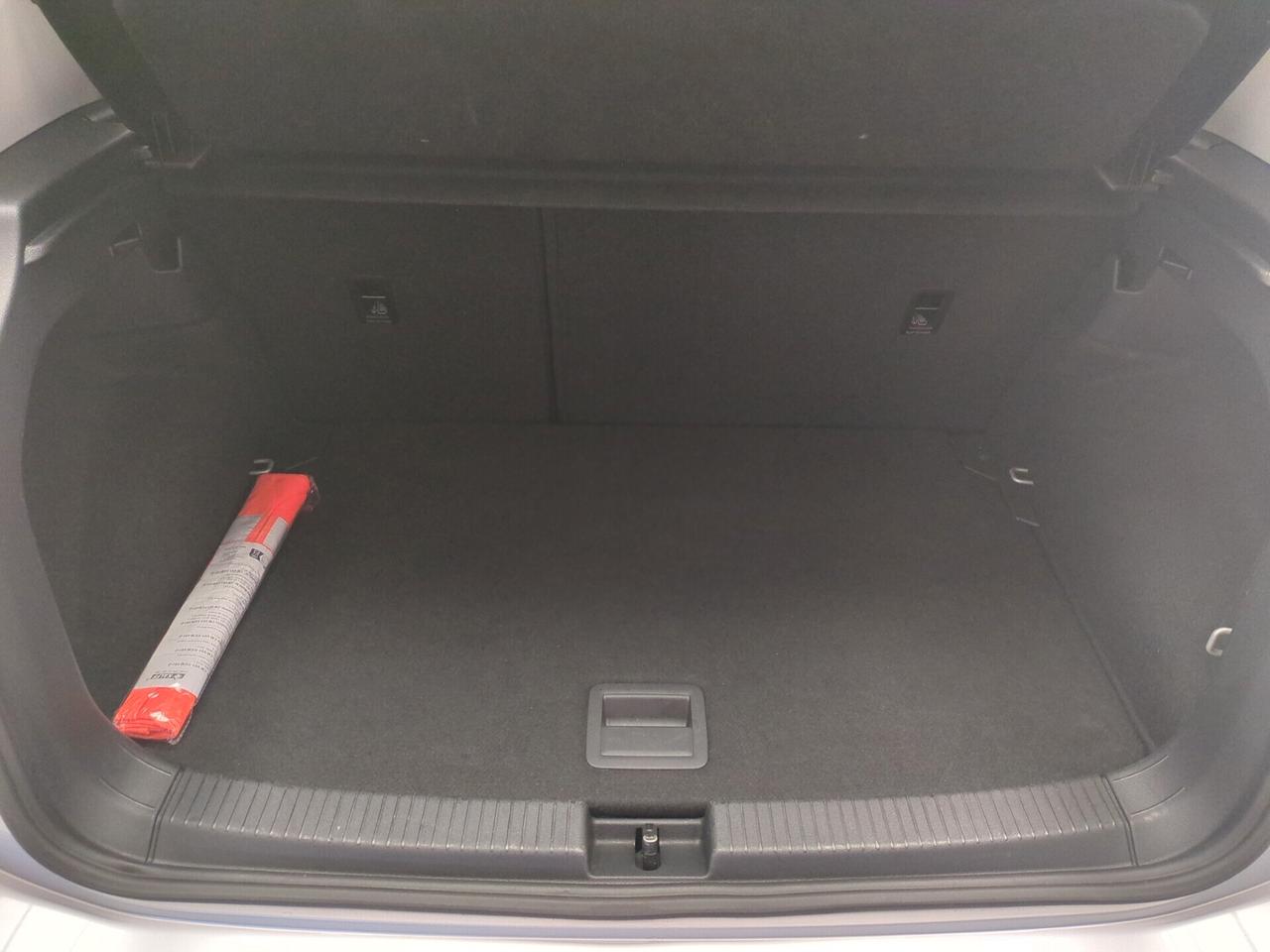Volkswagen T-Cross 1.0 TSI Life