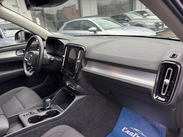 VOLVO XC40 T5 Recharge Plug-in Hybrid Inscription Expression