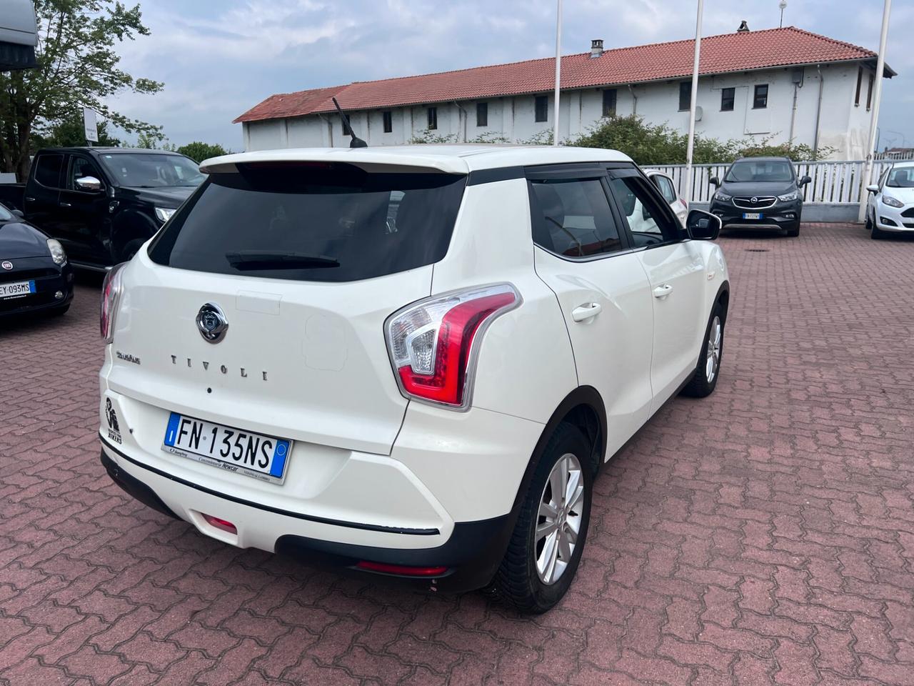 Ssangyong Tivoli 1.6 2WD Bi-fuel GPL Easy
