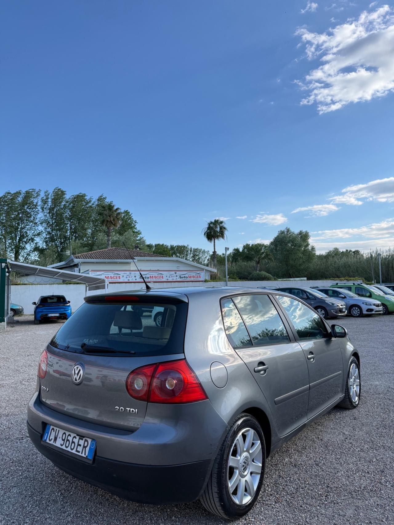 Volkswagen Golf 2.0 16V TDI 5p. Comfortline