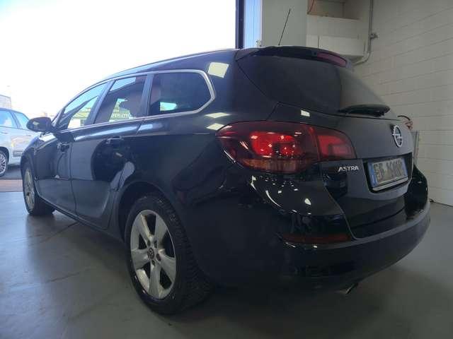 Opel Astra Astra IV 2009 Sports Tourer Sports Tourer 2.0 cdtI