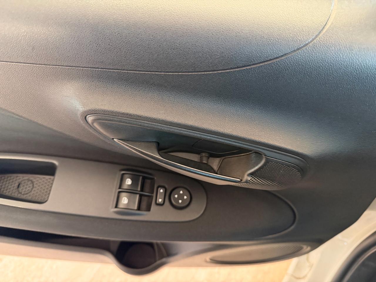 Fiat Punto New 1.3 M.JET 95 cv. 5 porte EASY N1 (IVA Inclusa)