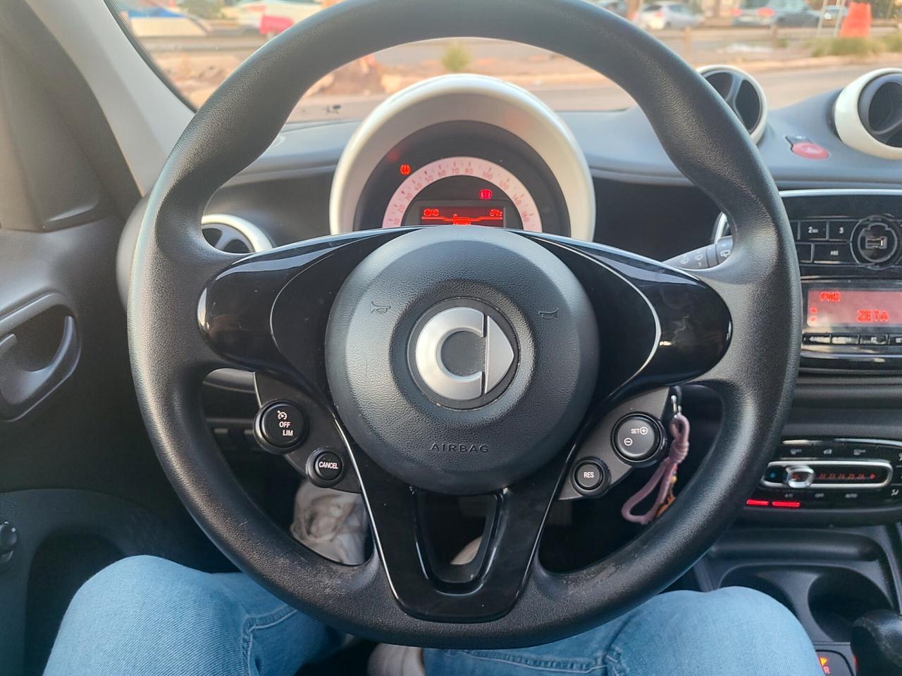 Smart ForFour 70 1.0 Passion