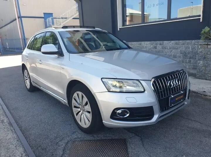 Audi Q5 2.0 TFSI hybrid quattro tiptronic