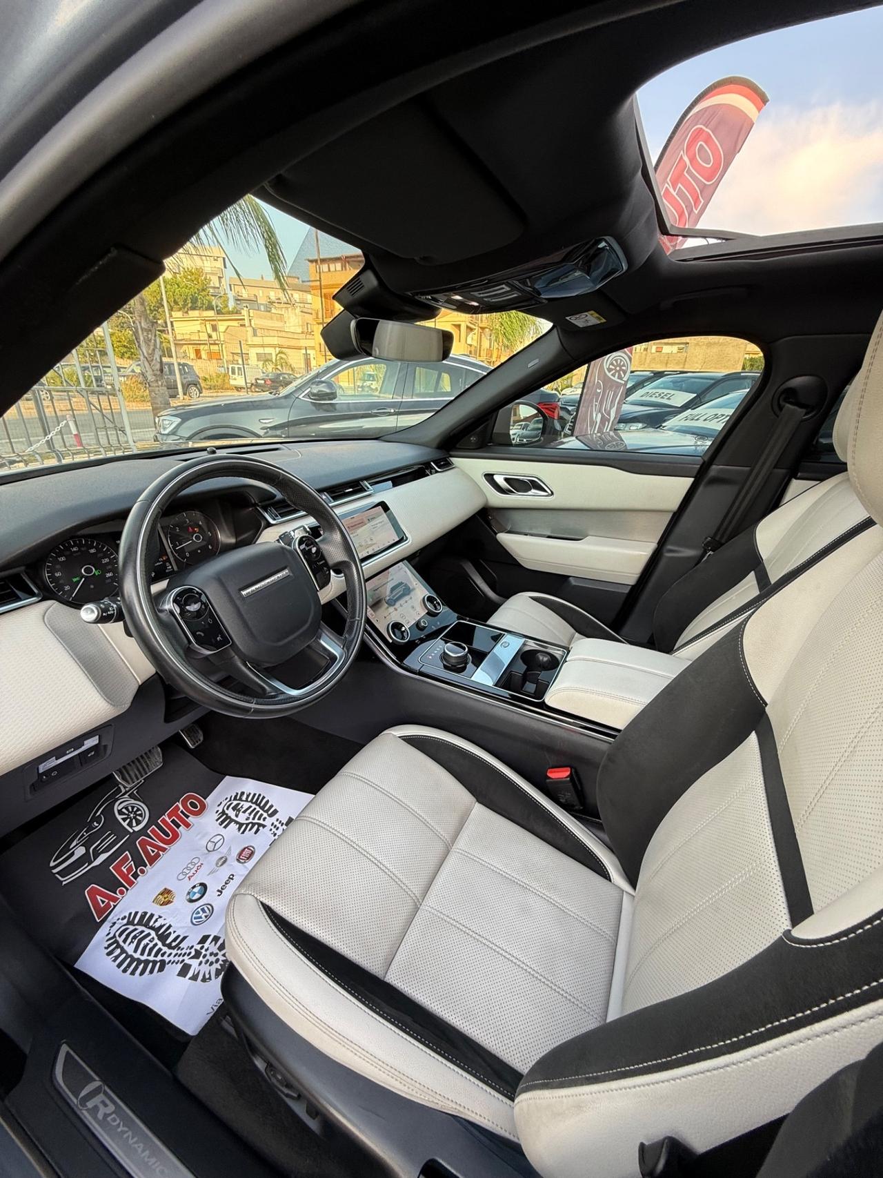 Land Rover Range Velar 2.0D I4 240 CV R-Dynamic HSE