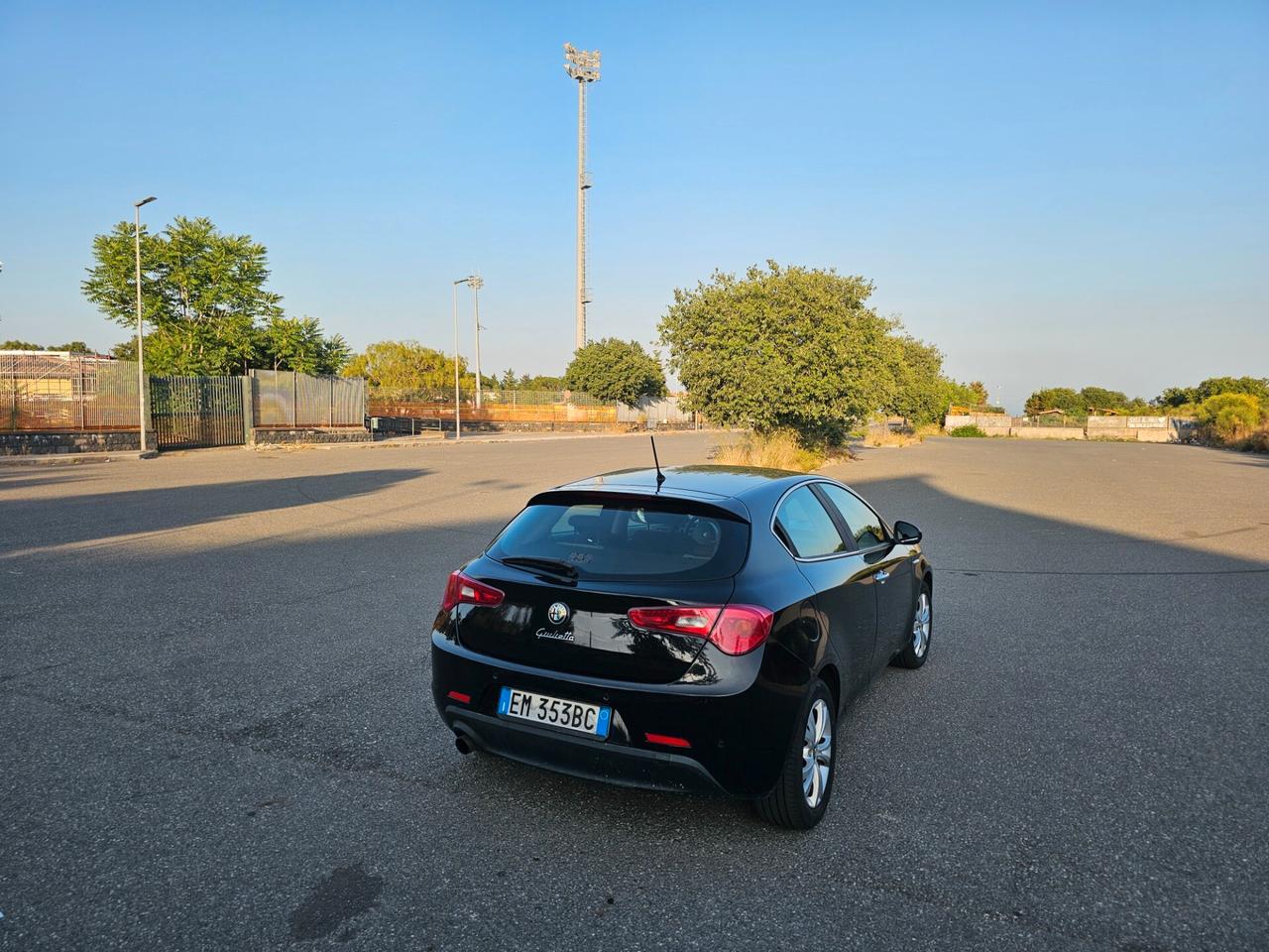 Alfa Romeo Giulietta 1.6 JTDm-2 105 CV Distinctive Block System