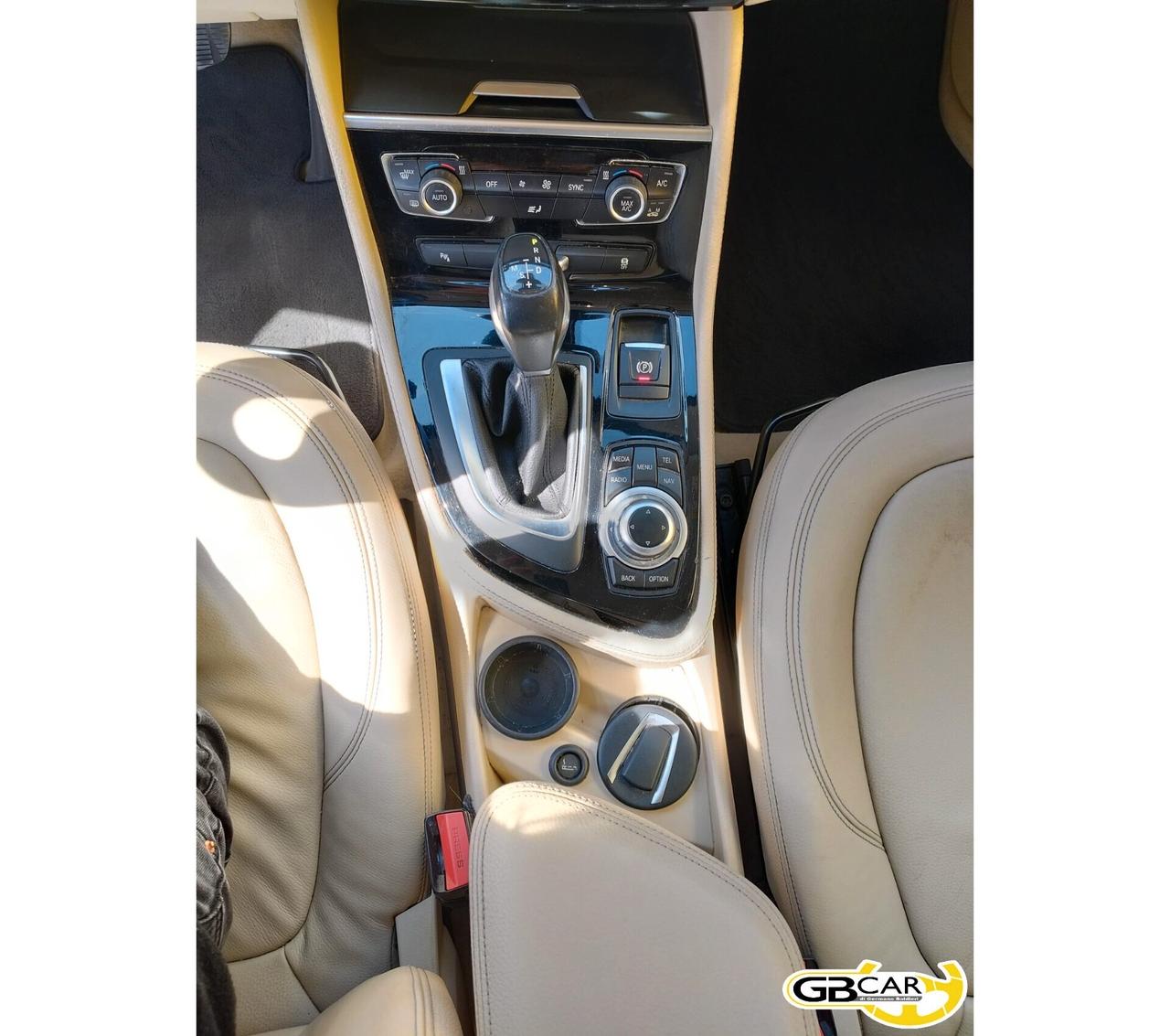 Bmw 2er Active Tourer 218d Active Tourer Luxury