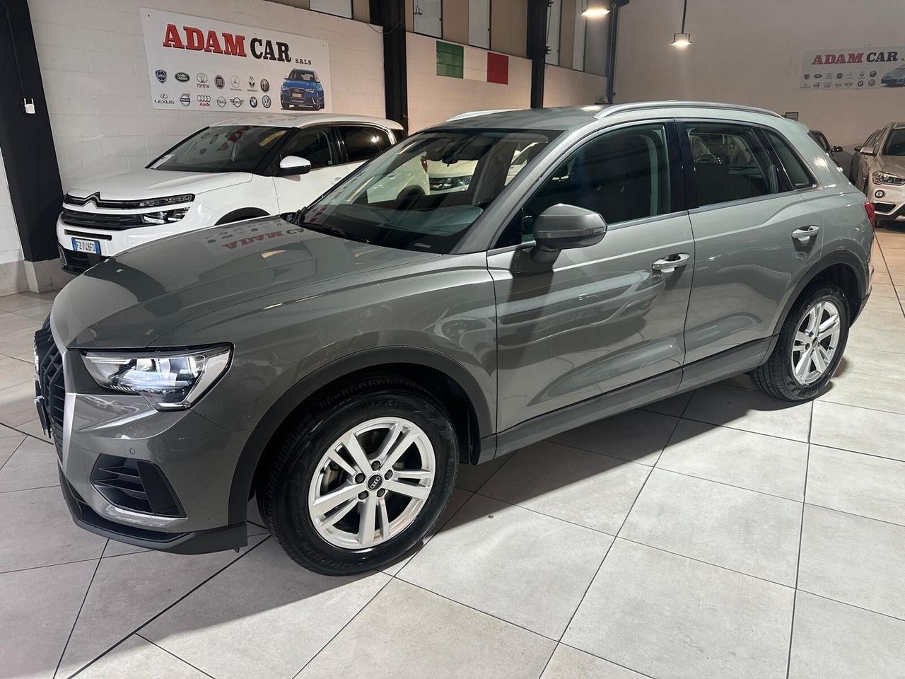 Audi Q3 35 TDI S tronic Business