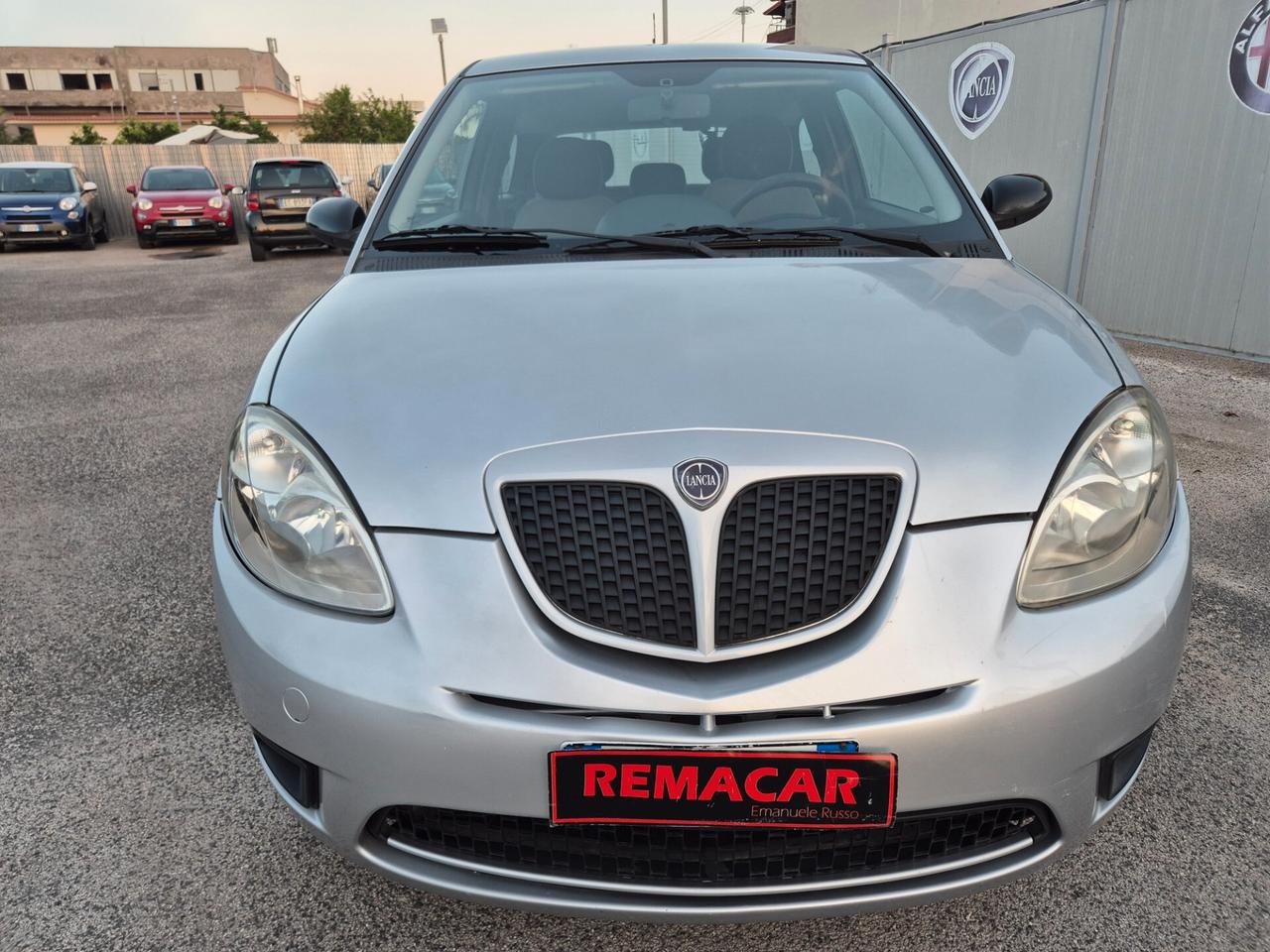 Lancia YPSILON 1.3 MJT 75 CV RESTAYLING NUOVA FULL