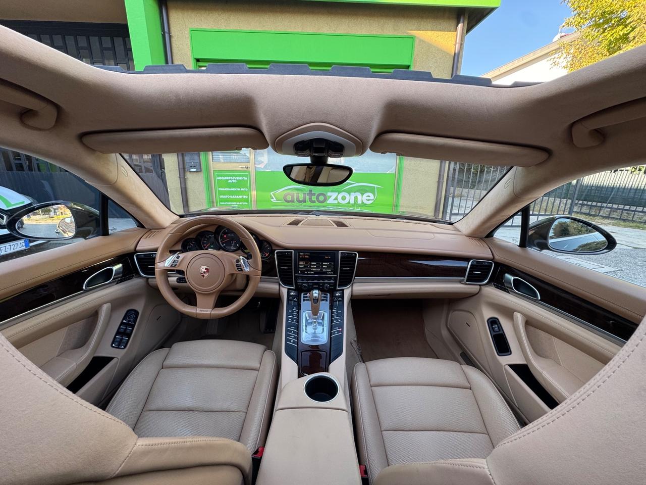 Porsche Panamera 4.8 Turbo – 2010 – 500 CV – Nero