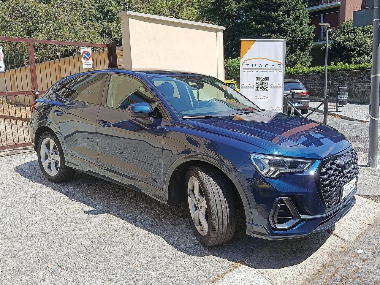 Audi Q3 2.0 TDI Business #6230