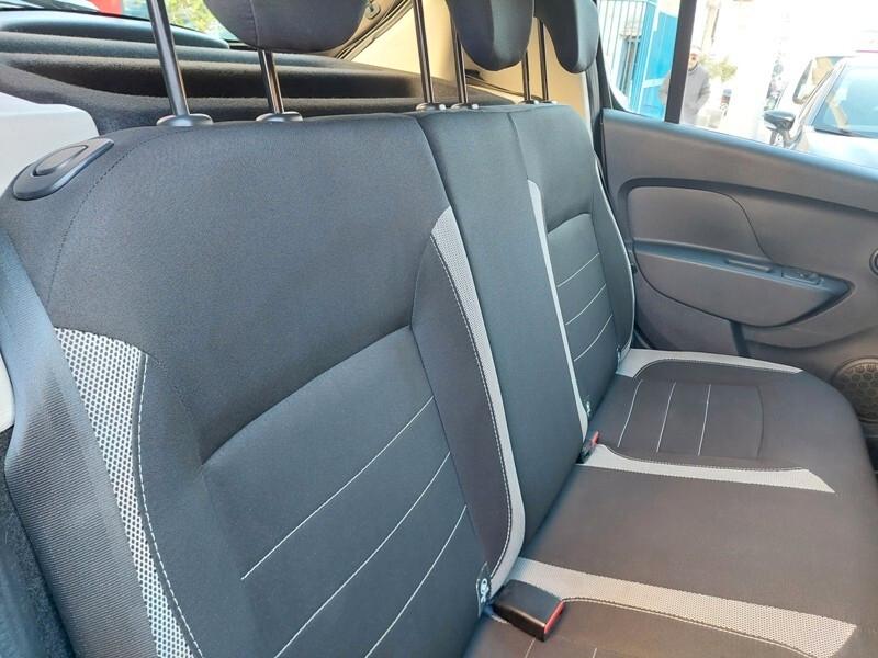 Dacia Sandero Stepway 1.0 TCe 100 CV ECO-G Comfort