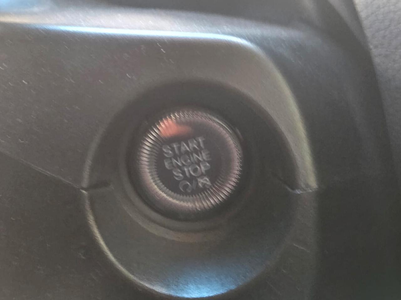 Jeep Renegade 1.6 Mjt 130 Limited FULL PACK 2023