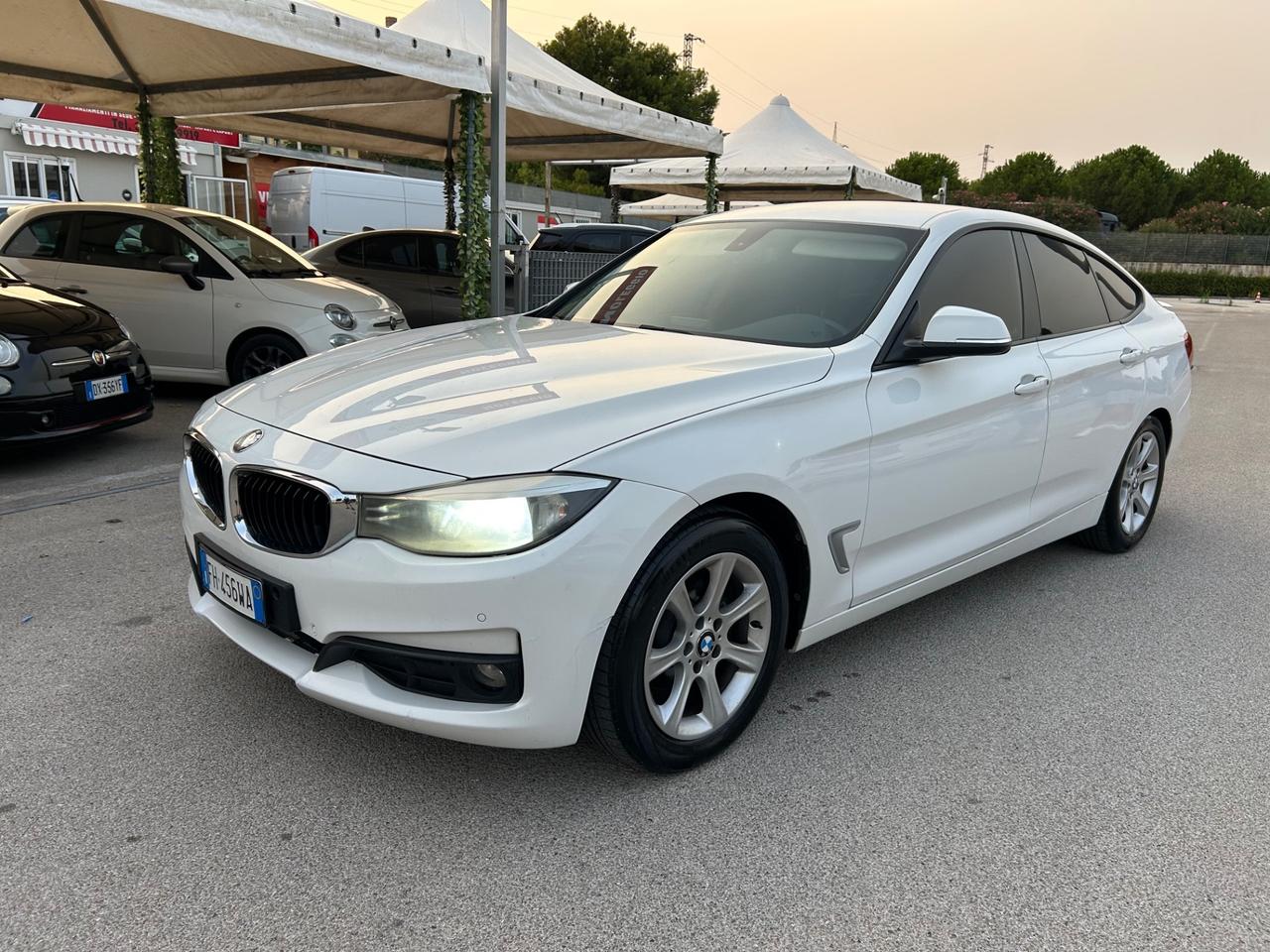 Bmw Gran Turismo GT SERIE 3 318D 2.0 143CV 2014