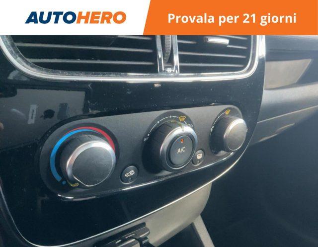 RENAULT Clio 1.2 75CV 5 porte Life