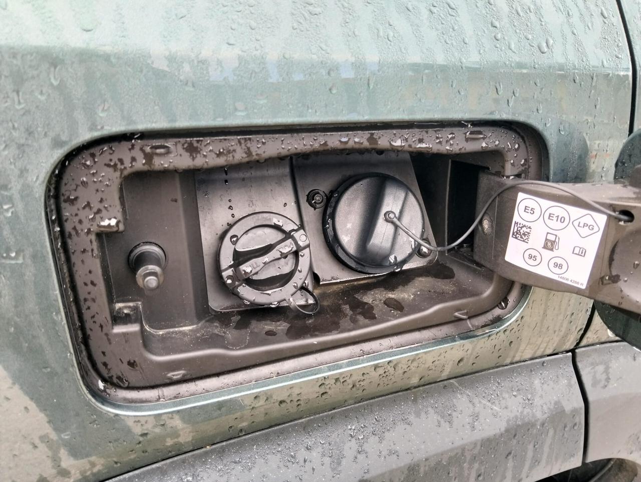 Dacia Duster 1.0 TCe GPL 4x2 2025 SINISTRATA