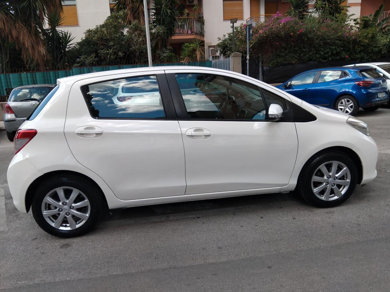 TOYOTA YARIS 1.0 KW51 GARANZIA 12 MESI NEOPATENTATI