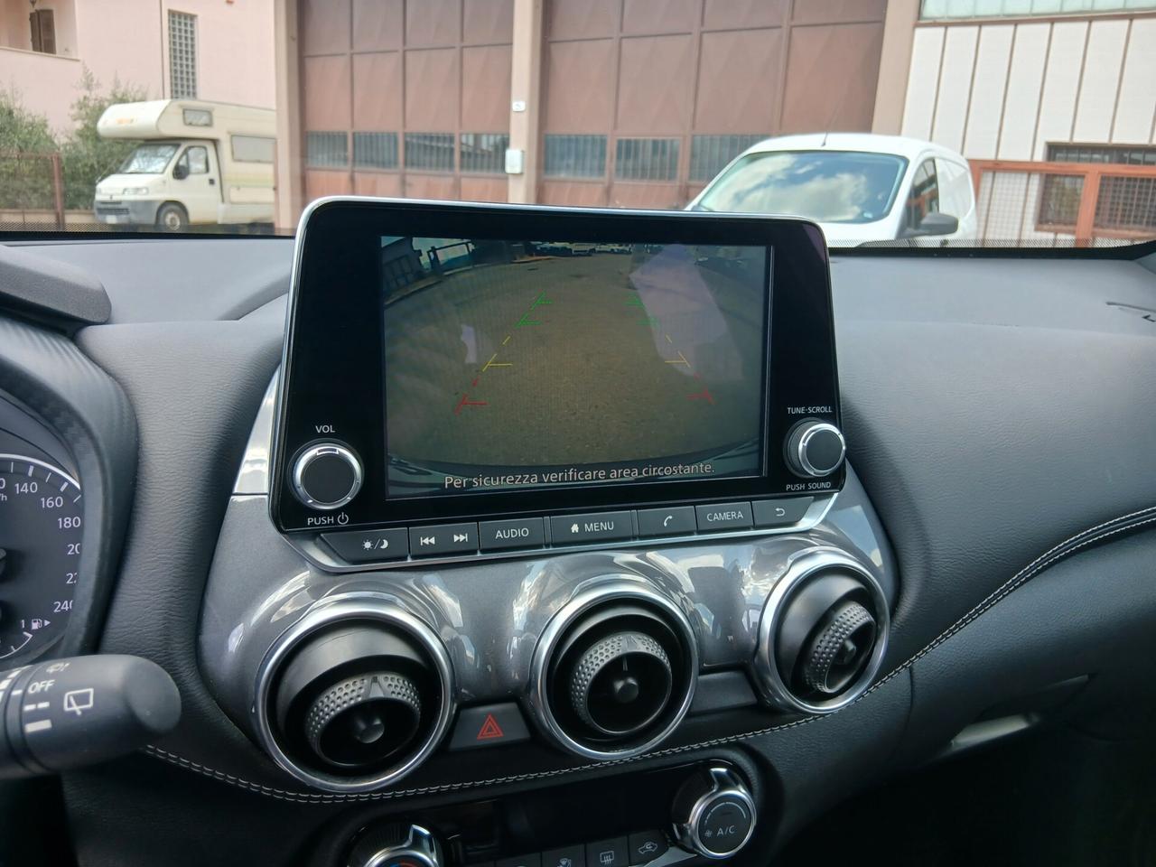 Nissan Juke 1.0 DIG-T 114 CV N-Connecta